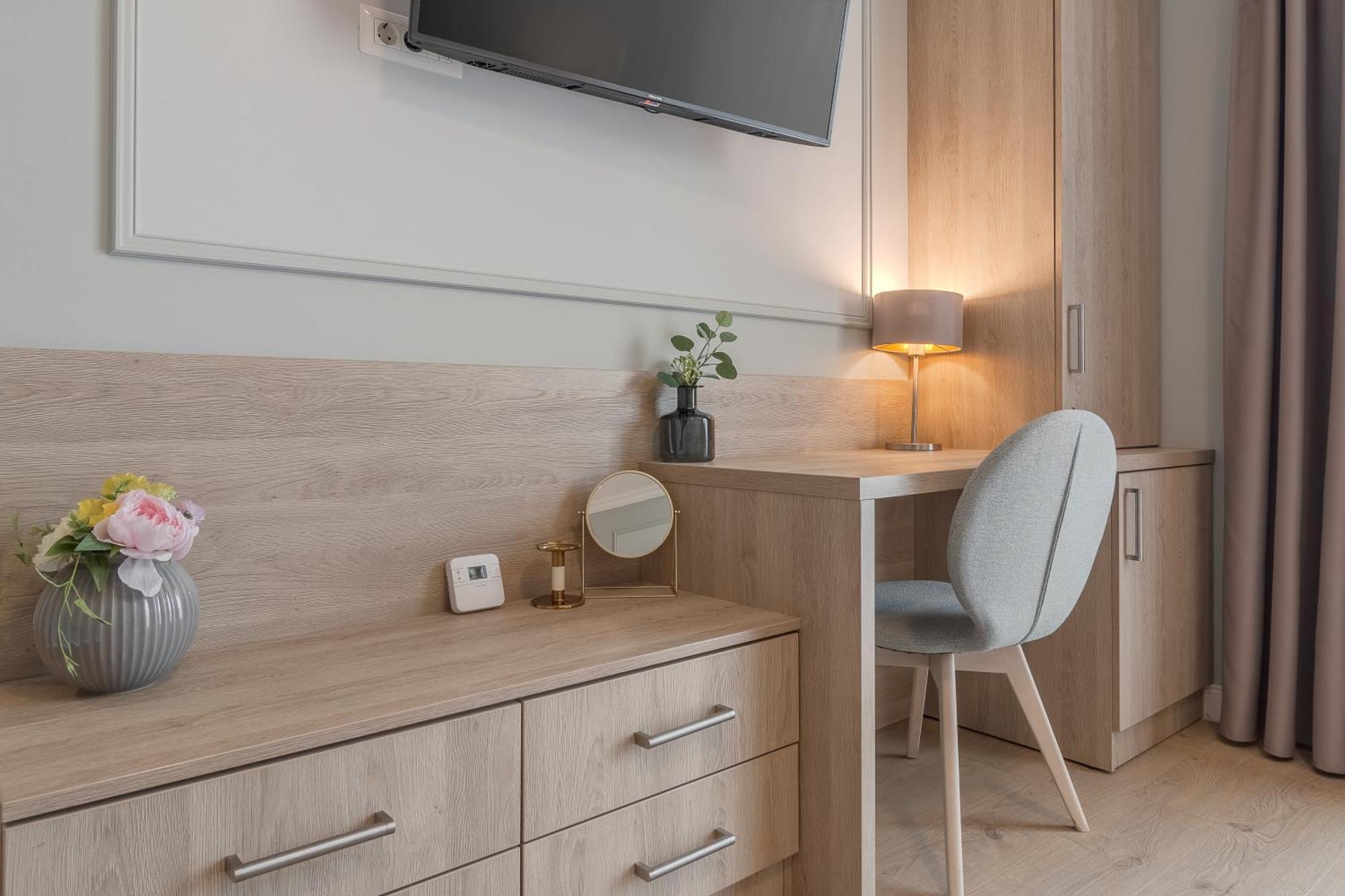 Dozsa Residence Oradea Extérieur photo