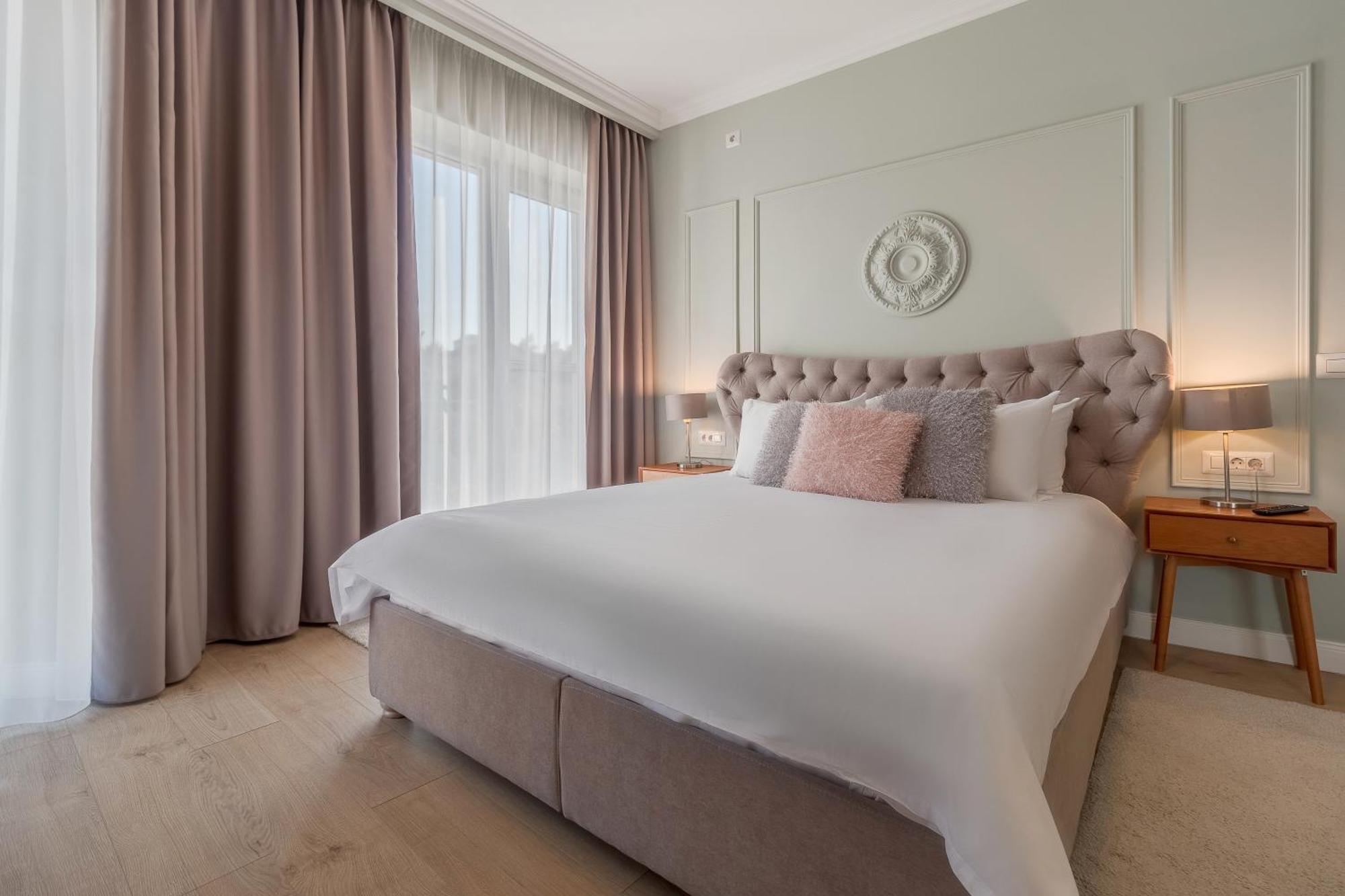 Dozsa Residence Oradea Extérieur photo