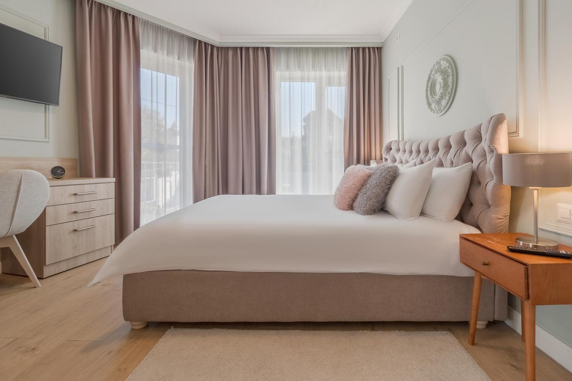 Dozsa Residence Oradea Extérieur photo