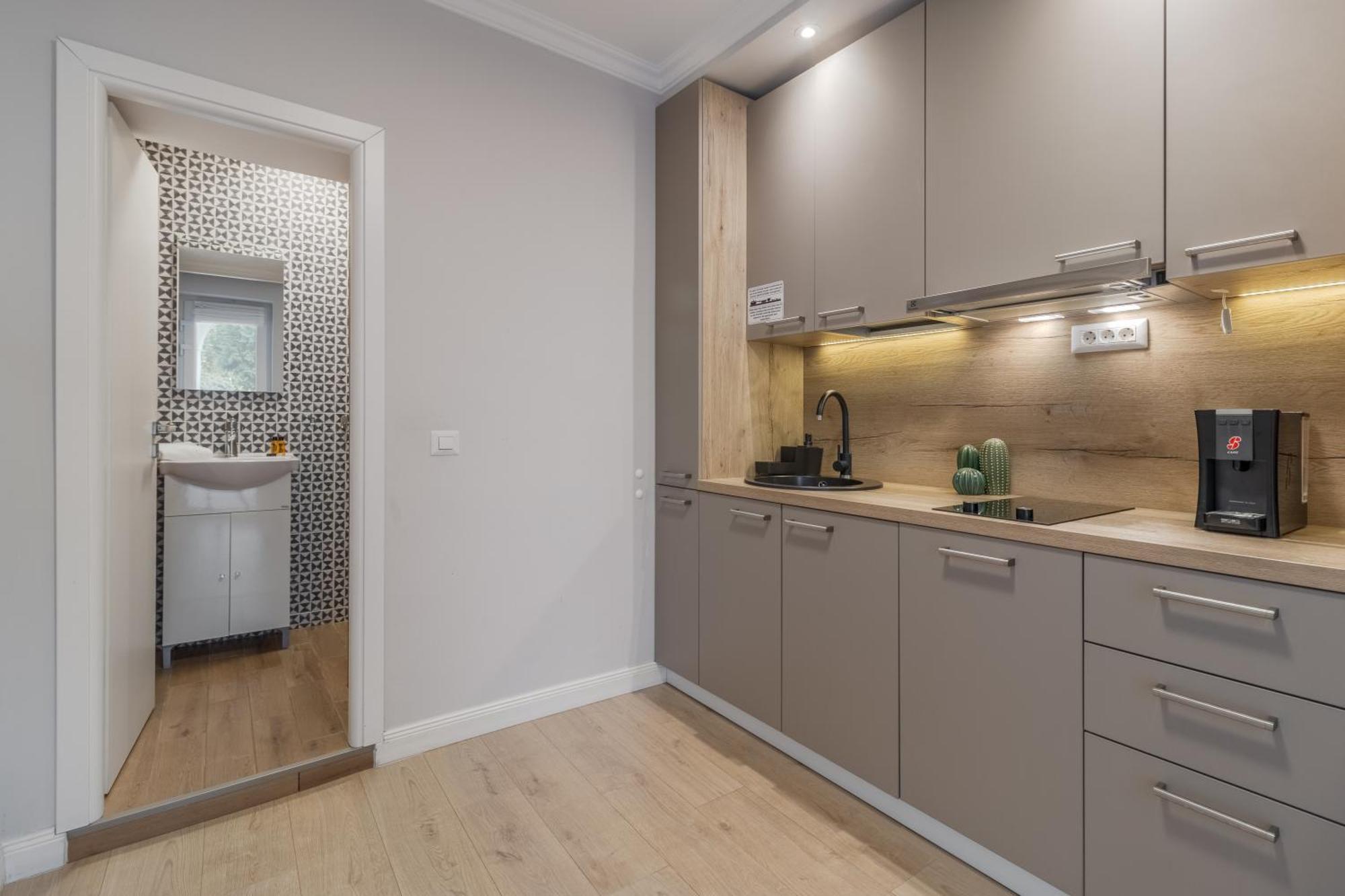 Dozsa Residence Oradea Extérieur photo