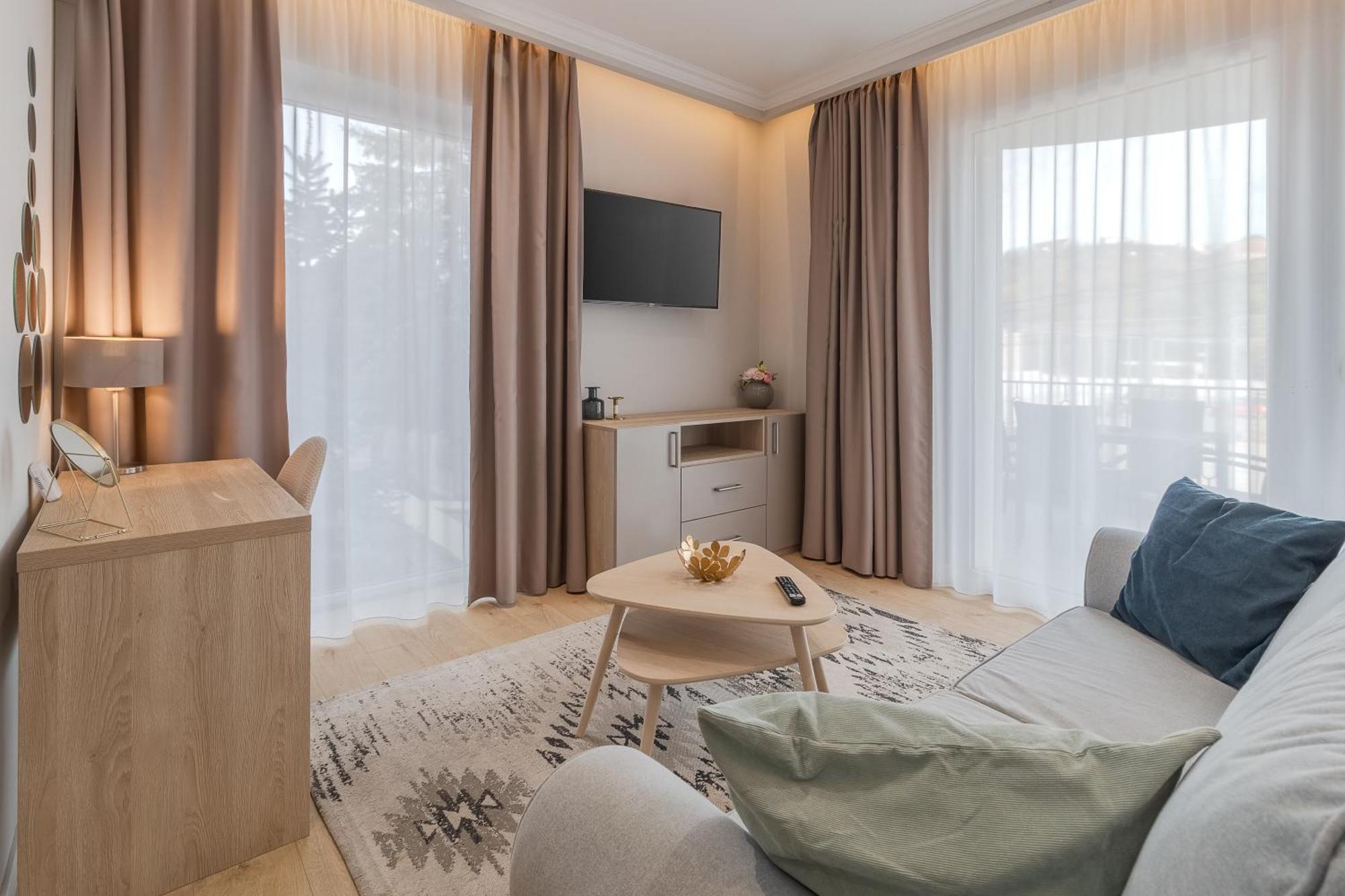 Dozsa Residence Oradea Extérieur photo